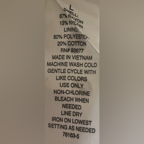 Capri length slacks - Picture 8 of 8